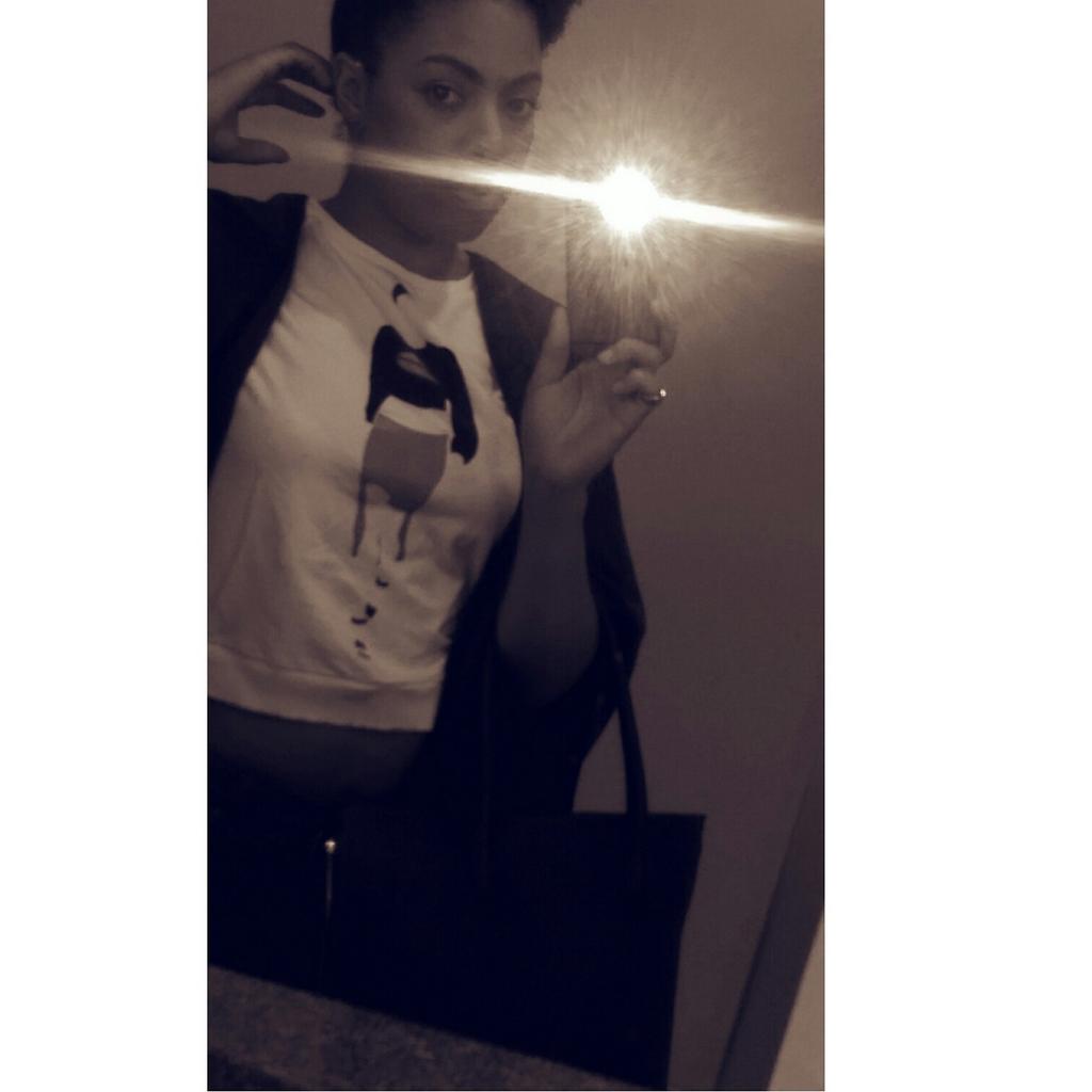 _Speakeasee_'s tweet photo. I do my best not to place myself in a gray area unless it's a filter https://t.co/p4H2JGCX7o