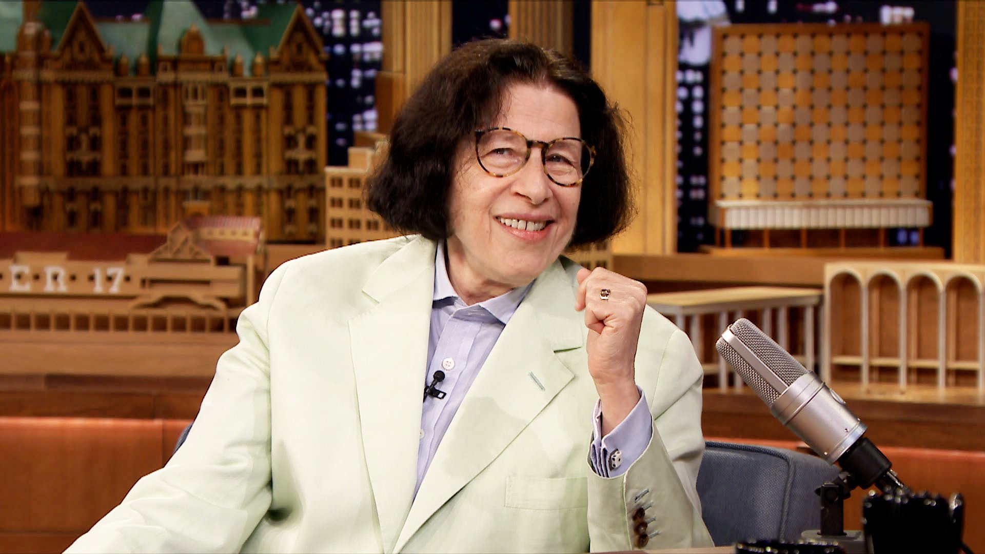 10/27: Happy 65th Birthday 2 author Fran Lebowitz! NYC raconteur! Fave=L&O+talk shows!  