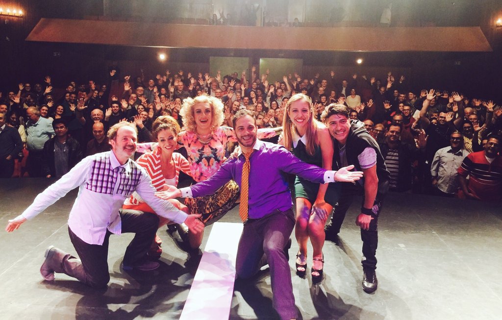 Último fim de semana! #Abanheira #SP
Espero vocês lá!
Teatro Sto Agostinho Inf: 3209-4858
SAB e DOM às 20h