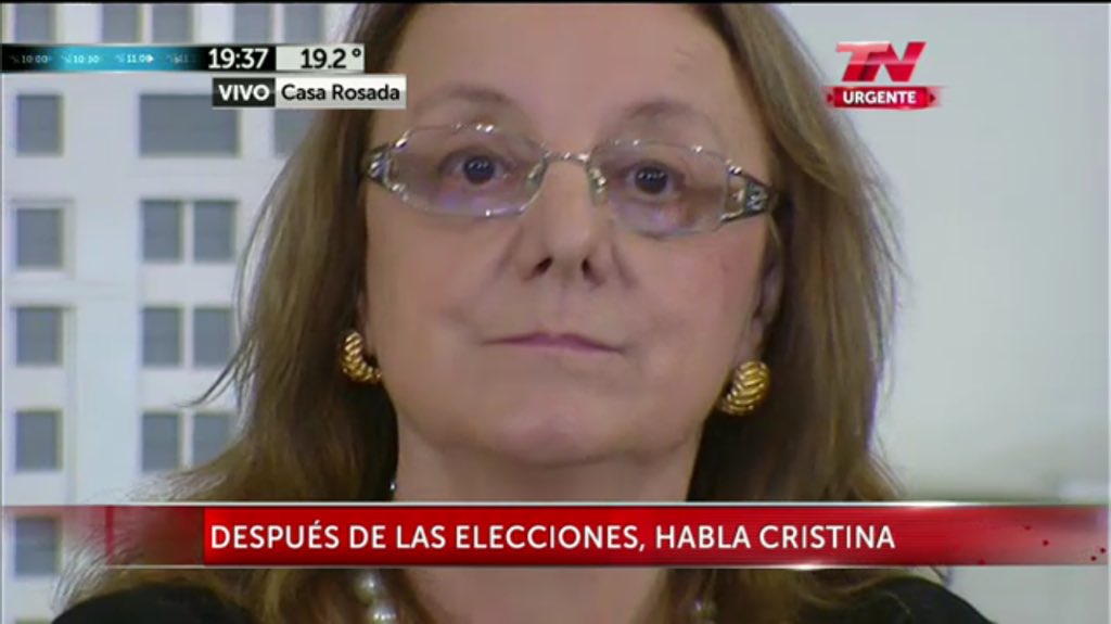 ElCipayo's tweet photo. No lleves tu boleta eh!!! Acá la tenés haciendo campaña por el fraude, para justificar a la cuñada. https://t.co/7cRhHOj8Gt