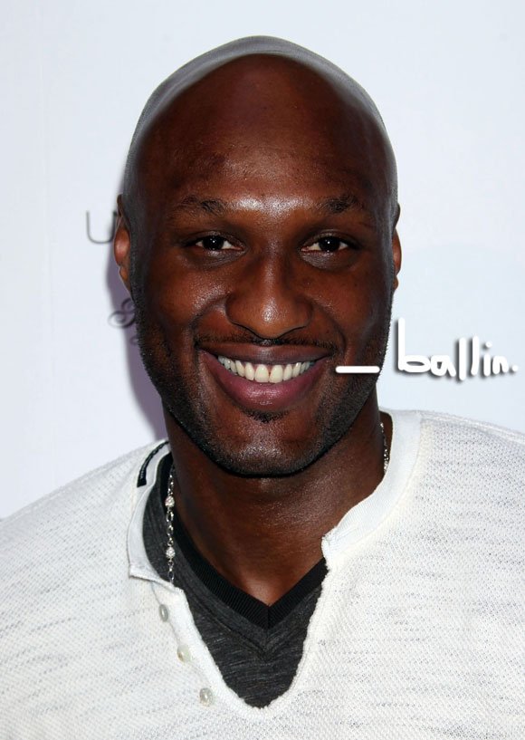 PerezHilton's tweet photo. #LamarOdom leaves the ICU! DEETS HERE! https://t.co/Xz6eN4foBX https://t.co/juQQlRHXWY