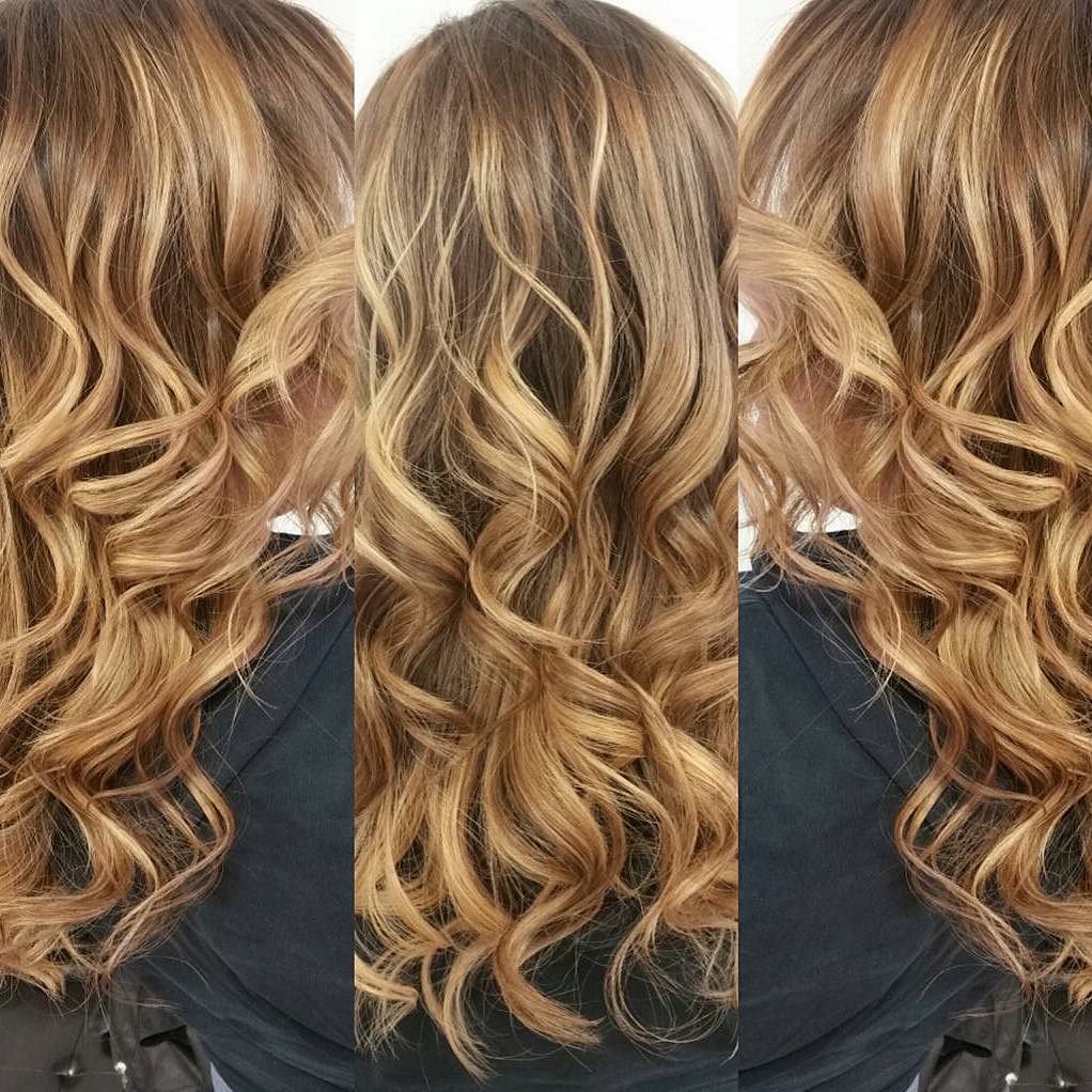LuxSkinOils's tweet photo. Great looking hair. Love this style. 
@francine_scissorhands https://t.co/QK2n7JGXeR https://t.co/ni1Muc5g8k
