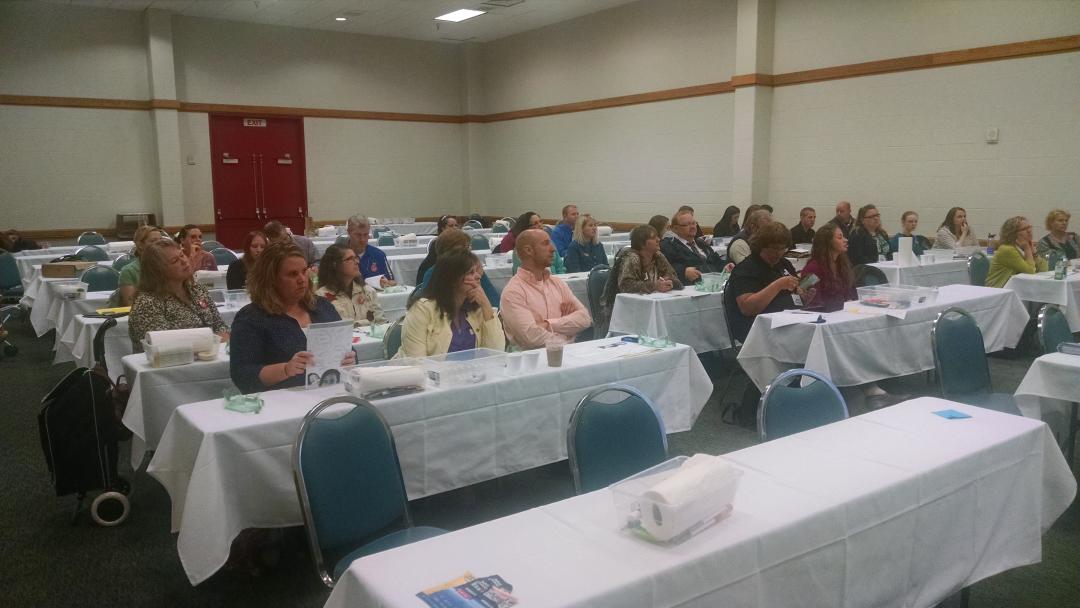 MLDavis2012's tweet photo. Thank you to the 40 teachers who came to the urinalysis lab! @Hpprshogs @davidablack77 @DuPont_News  #nataa15 https://t.co/xTryer2BlH