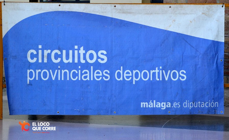 ellocoquecorre's tweet photo. Diputación presenta los calendarios de sus Circuitos de Cross y Carreras Populares 2015-16. https://t.co/kWbtxd6FY1 https://t.co/1mkg4eALd6