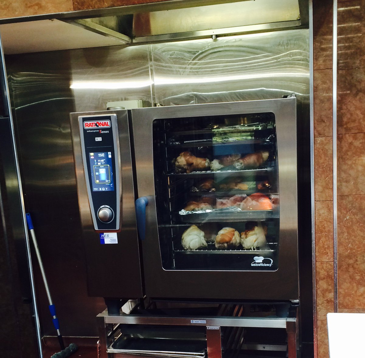 RATIONAL_AUS's tweet photo. Prettys Prime Cuts had training with chef Dean on their new SelfCookingCenter 5 Senses.. #thatmeat @RATIONAL_AUS https://t.co/9yItuOn3Wg