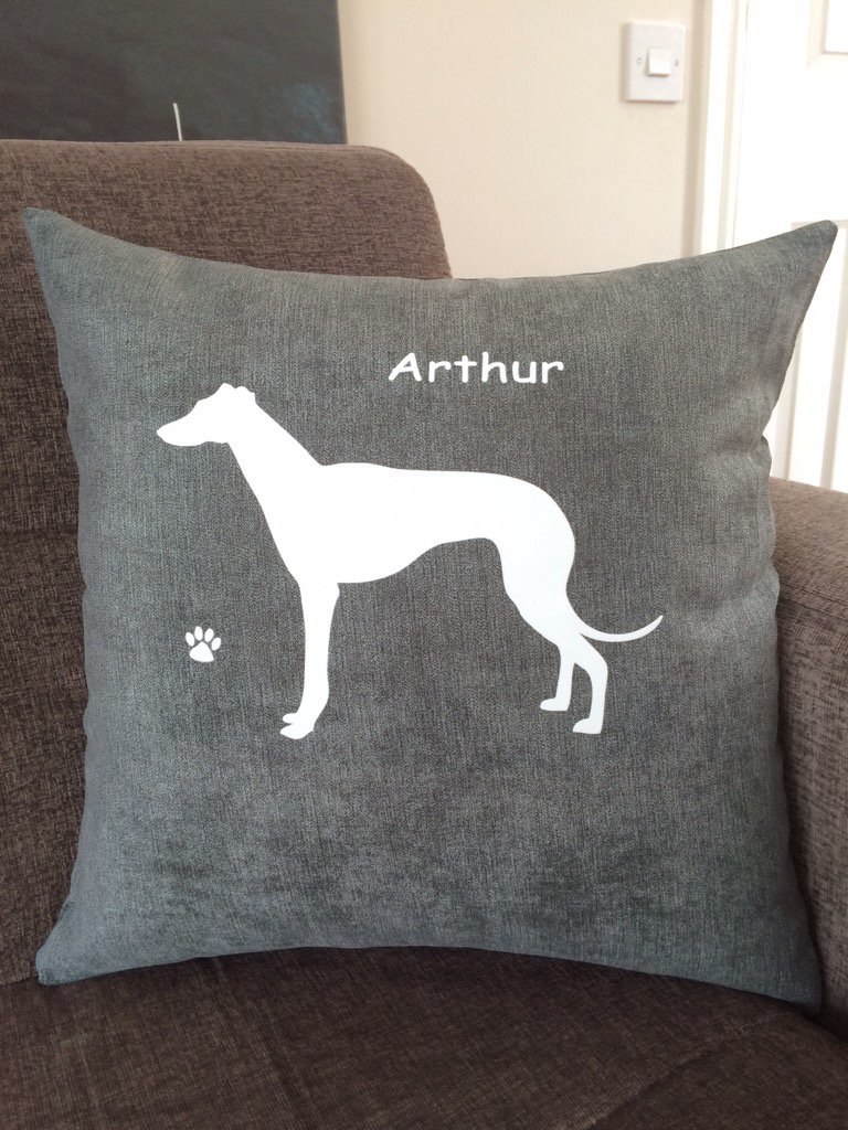 style_shack's tweet photo. Rt, Looking for a gift for a dog lover? We have a wide range of colours &amp; breeds here https://t.co/VMYiEHHobO #Gifts https://t.co/ZwufS9JfbF