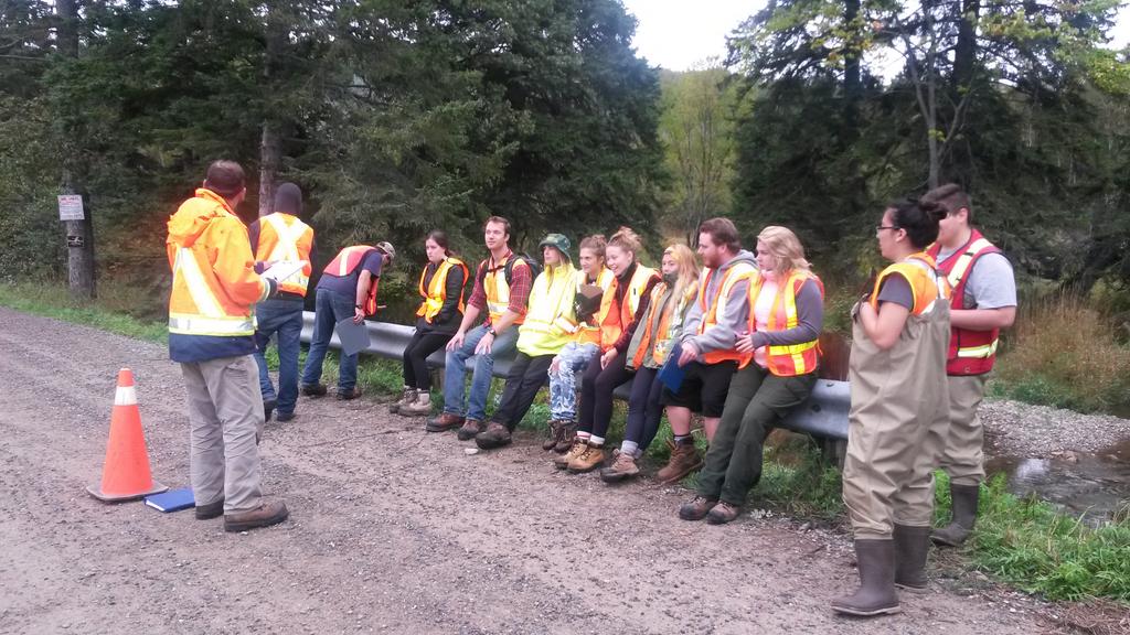 CynMarcinkowski's tweet photo. Listen up @rob_routledge #fallfieldcamp2015 https://t.co/0SSBZTWTe2