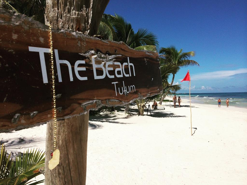 ModaOrigen's tweet photo. Un paraíso en el caribe #Tulum
Accesorio de @mayes_accesorios
#ModaOrigen #LaExclusividadHechaAMano https://t.co/WENz2hkc0O