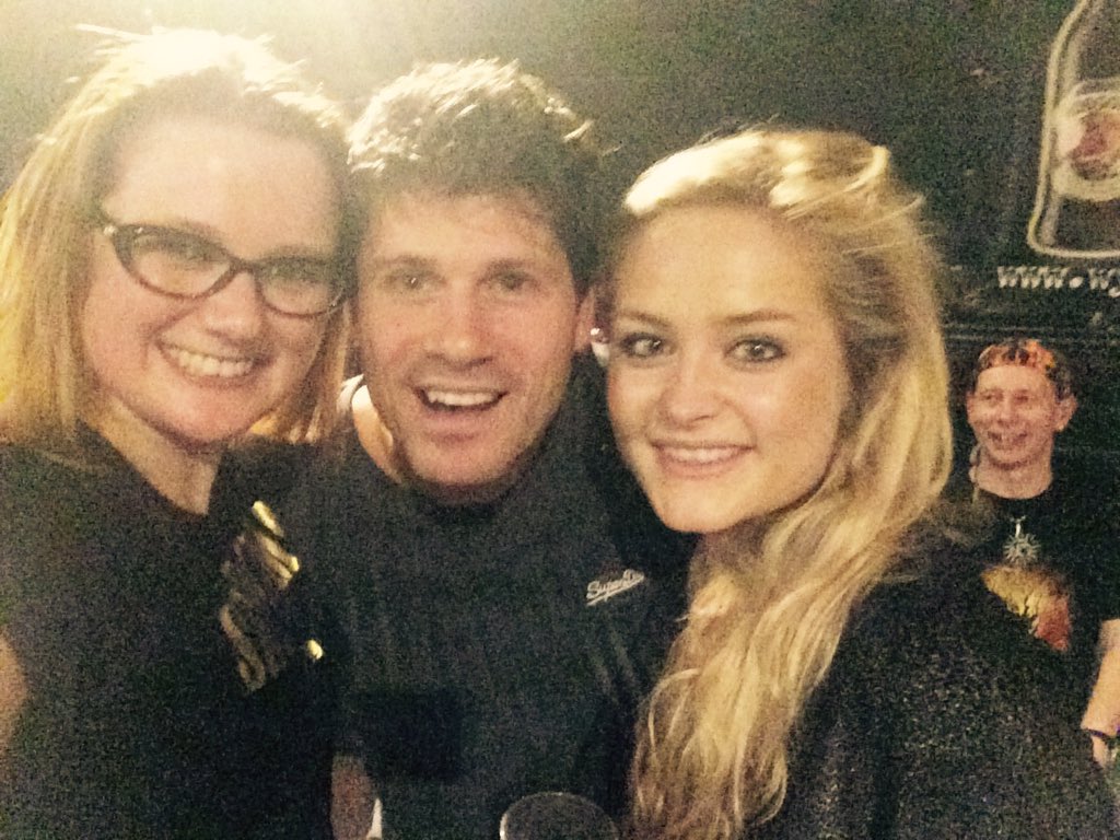 QueenEmJayne's tweet photo. @SethLakemanNews absolute honour to meet the incredible Seth with @LoisSwinnerton! True talent and true gentleman! https://t.co/xs2HHZ9yWm