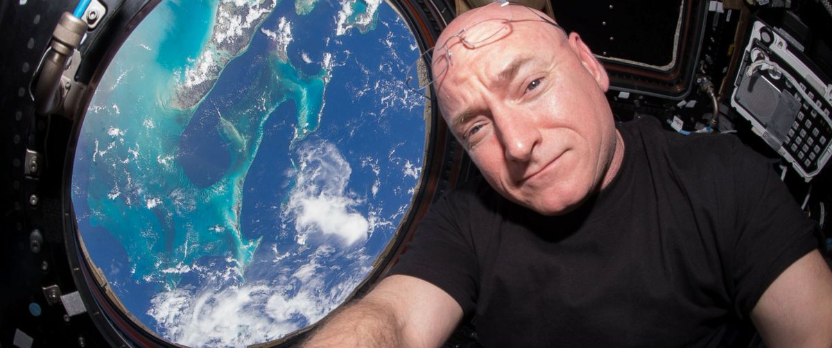 GMA's tweet photo. Astronaut Scott Kelly breaks the US record for longest spaceflight: https://t.co/ahbWMcBqAW https://t.co/9I8PLoBMWN
