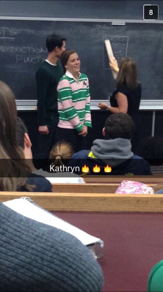 squid_diaries's tweet photo. A fellow squid gets inky when called on by the teacher 🐙 https://t.co/sMKCxrMHV7