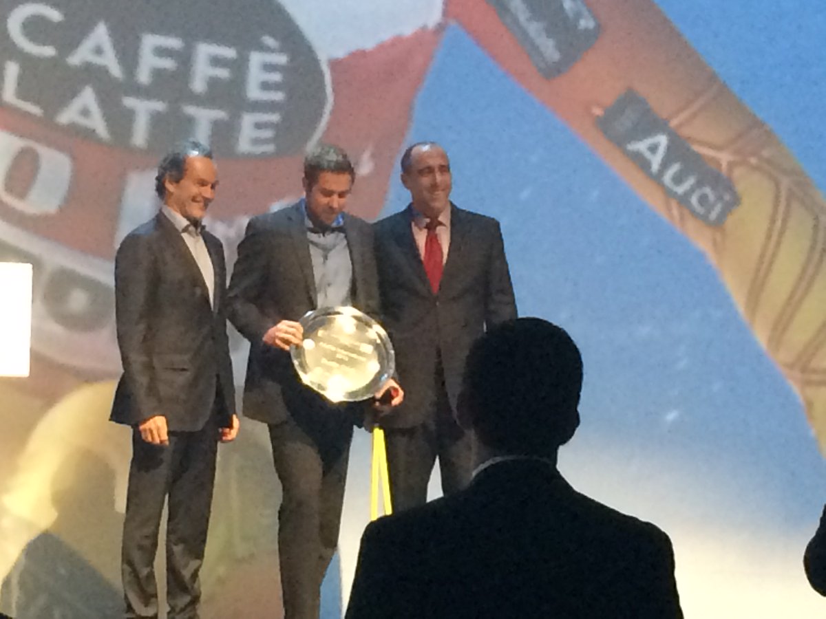sportsexperts's tweet photo. Dustin Cook, athlète international de l'année @SkiQuebecAlpin #RAST2015 https://t.co/Dyfhpvpg8h