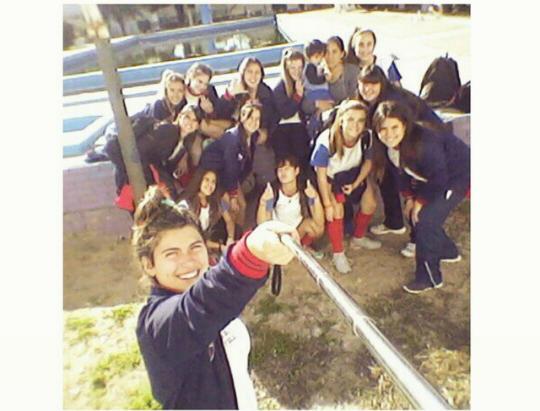 ZoeBeltran09's tweet photo. Que lindo año, #infa2014 😭👋 https://t.co/nGLgUDXOLk