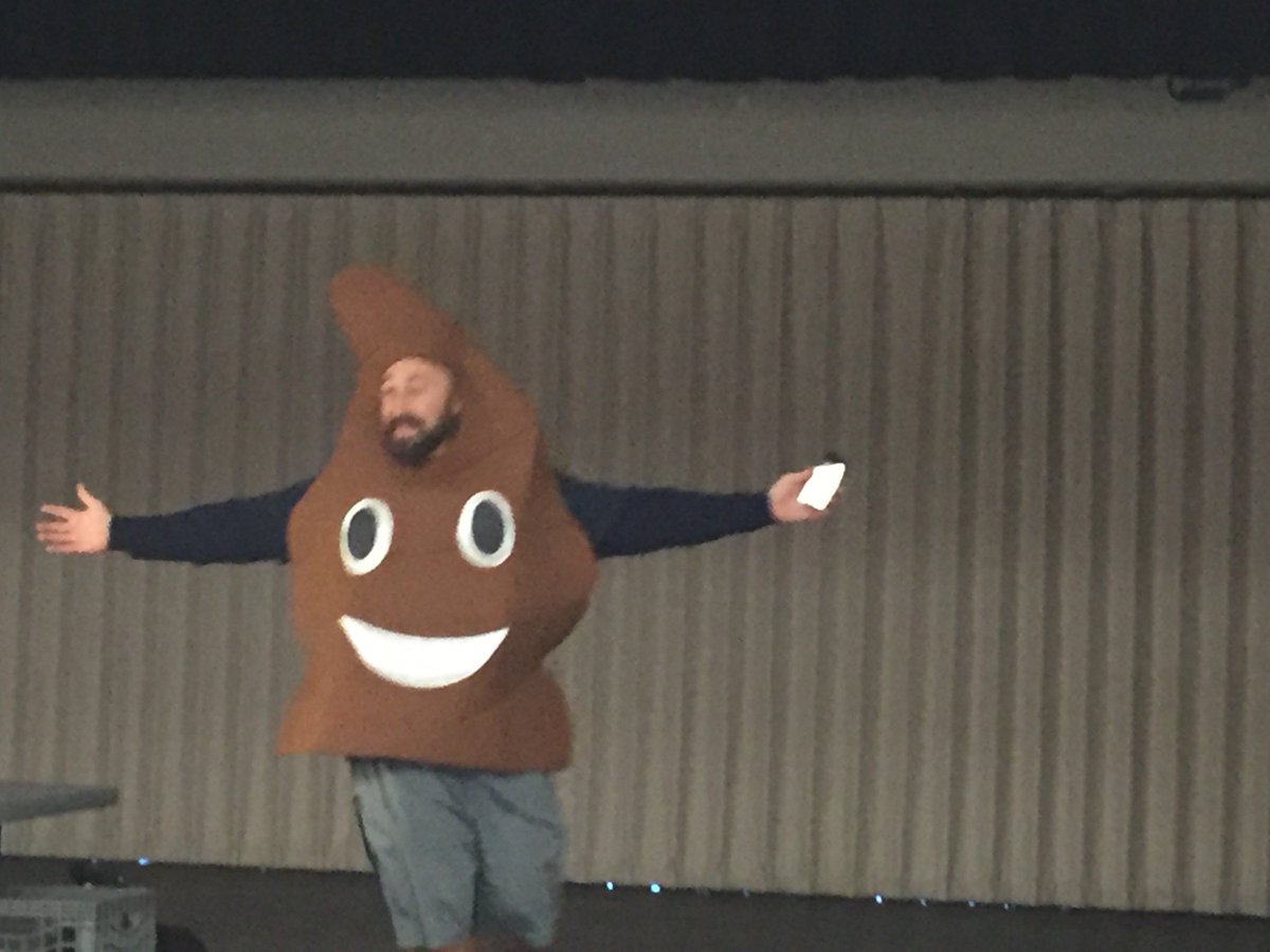 SVMSSTUCO's tweet photo. Stuco South Valley Middle Fall Mixer https://t.co/ecZ2VaniwG