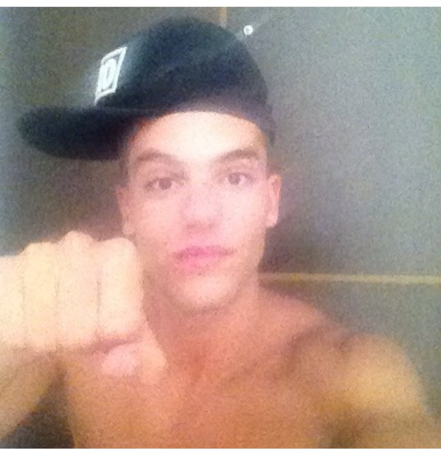 rp_jorge's tweet photo. Buenas nochheeess https://t.co/8Mp6SnquoA
