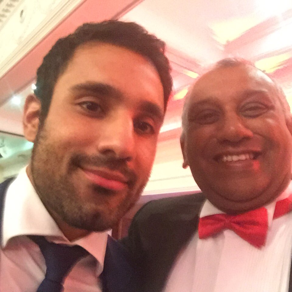 manojksshah's tweet photo. @BoparaBenefit @dtmootoo @britishasiantst @Elbrookcc me and Ravi at the Elbrook Dinner Gala. https://t.co/74W35dk2Xy