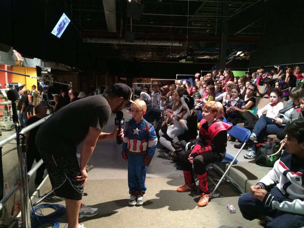 someassemblytv's tweet photo. #CaptainAmerica is in the house! #SomeAssemblyLive @ytv @netflix https://t.co/DJk0O84i2B