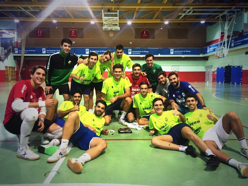 GonzaloUR13's tweet photo. Final de Semana! El Sábado vuelve la Liga - Pabellón de la Mosca! Sábado a las 20:00H. vs Linares @FutbolSalaPalo ⚽ https://t.co/Fd80xubb39