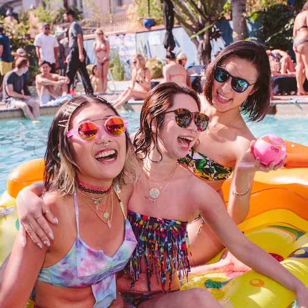 Podigyaudio's tweet photo. #TBT Summer with babes. Shop the Orb at https://t.co/ORK85Ek3DP @th5mayu #partyinyourpalm https://t.co/pY2Pv0ylks