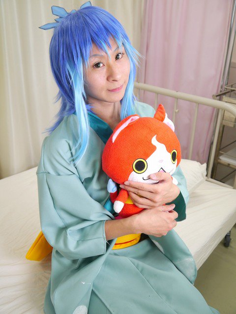 ↓妖怪ウォッチのふぶき姫(素人製女性Mサイズ) ジバニャンのぬいぐるみ