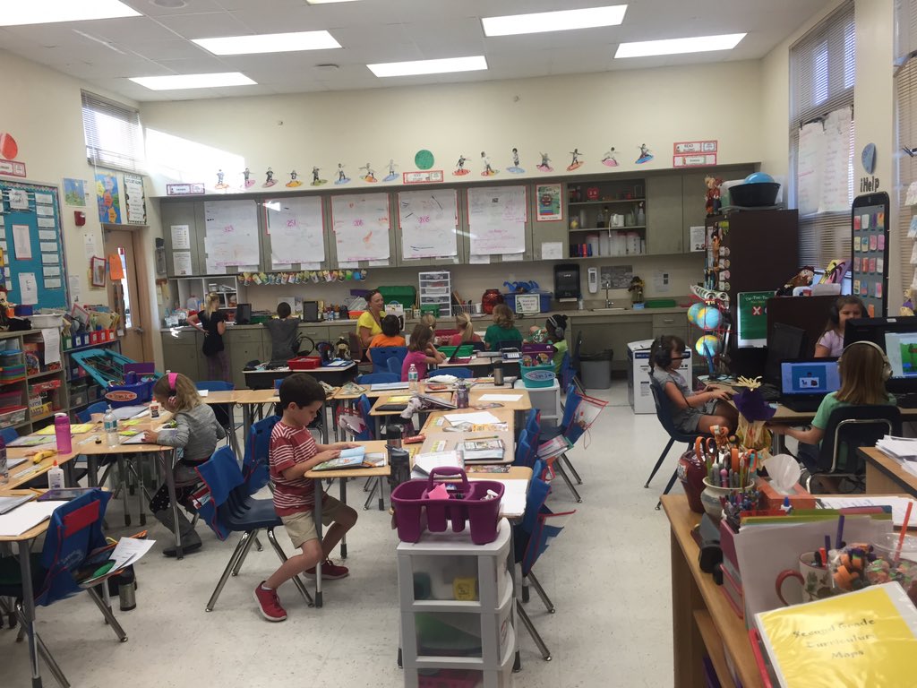 MJKestory's tweet image. Had a great morning visiting #VCSBlendedLearning super🌟 @christina81883 today! Disruptive innovation at its finest😀