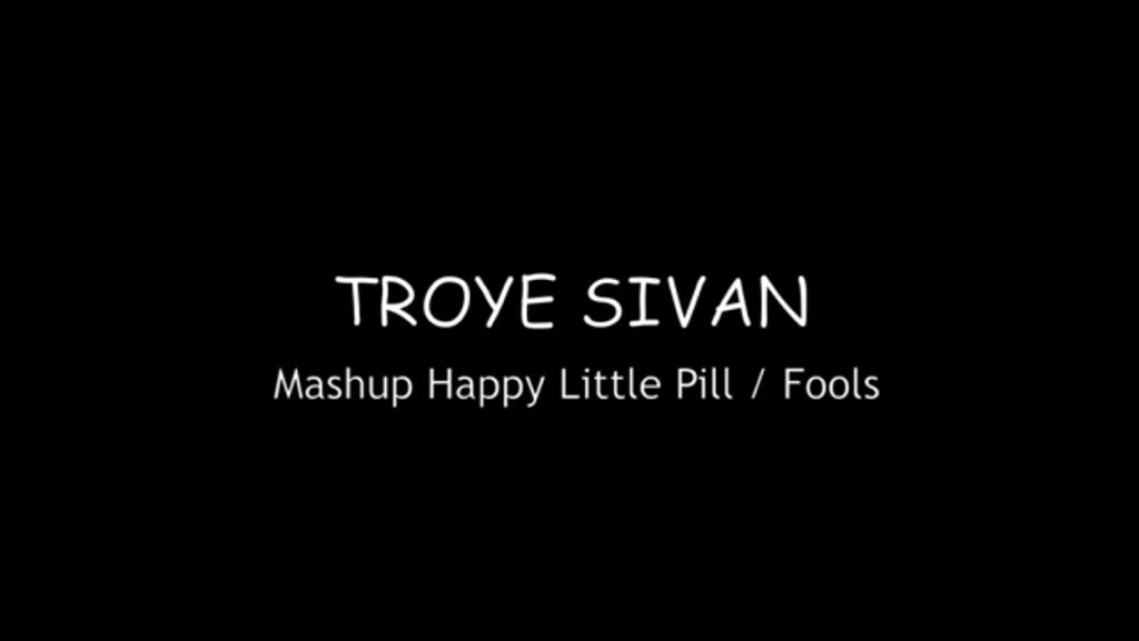 LoMusic1's tweet image. youtu.be/ir1Fataf2aU #TroyeSivan #FOOLSVIDEO #TalkMeDown #love #blueneighbourhood #wild #TalkMeDown #tronnor