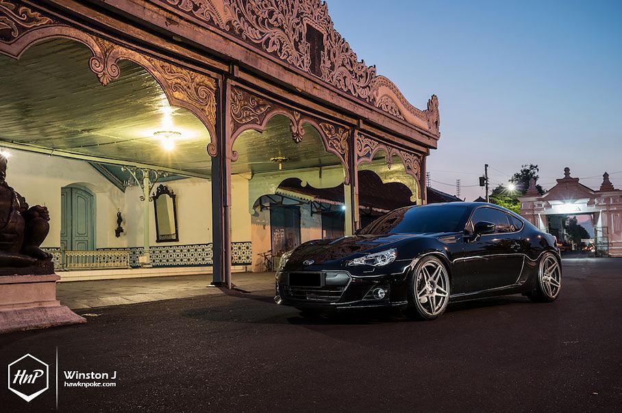 Distinctly Solo 🎭
#hawknpoke pic by @winstonjauri 
#SUBARU #BRZ #VARIS #TOMS #BCFORGED