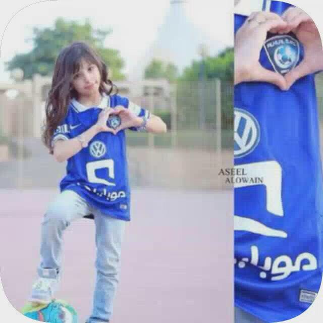 ef3__'s tweet photo. @ComAcmil الهلال https://t.co/0DOnO5A6EB