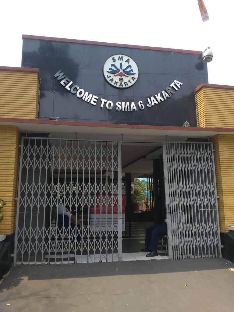 Villa Merah Jakarta tweet media