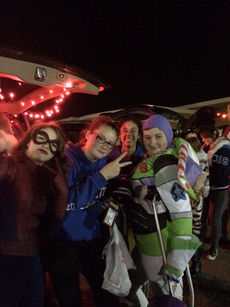 thsprideband's tweet photo. Scenes from our first annual Trunk or Treat #trinityband #halloweeb https://t.co/B8i3hxFTvQ