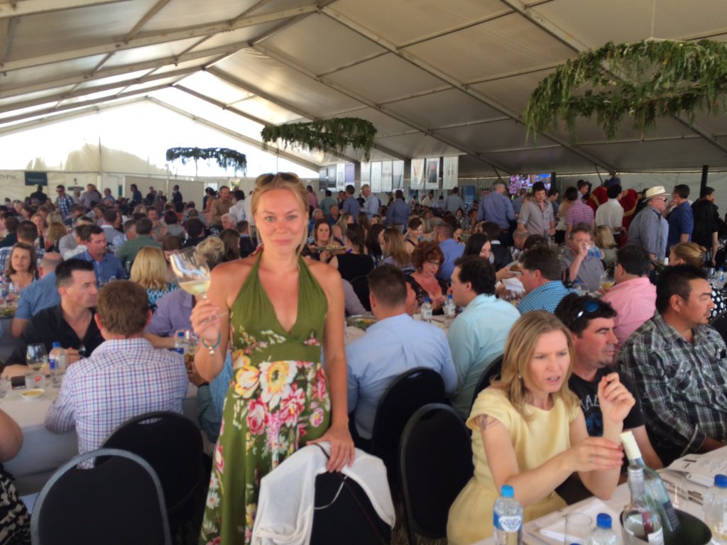 Guess who's at the #mvbushinglunch15 <a href="/maya_samuelsson/">Maya Samuelsson</a> from Sweden #JBT15 continues.. <a href="/WBMwinemagazine/">WBM Magazine</a>