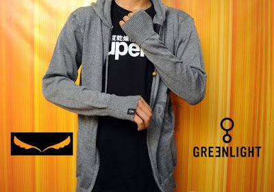 Sweater Rajut Ariel gadisakusara.wordpress.com/2015/10/30/swe…