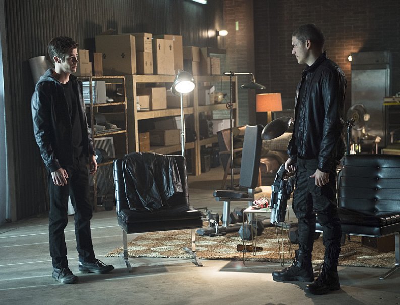 TheFlashArg's tweet photo. Family of Rogues. El episodio 3 de #TheFlash por @WarnerChannelLA ⚡ https://t.co/db52tyzB3J