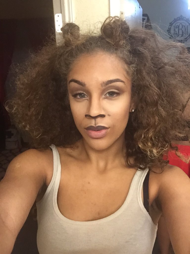 __vickkym's tweet photo. @Beno_Ldn When you were a fire ass lion 🔥 https://t.co/0epbBVDYc6