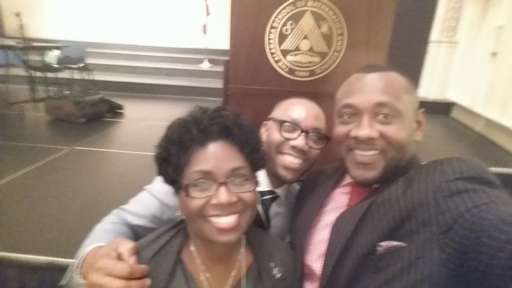 dltjr70's tweet image. Reformers unapologetic about demanding high quality ed for all kids.
#100townhall  #renneyra #andreperry #ntlbaeo