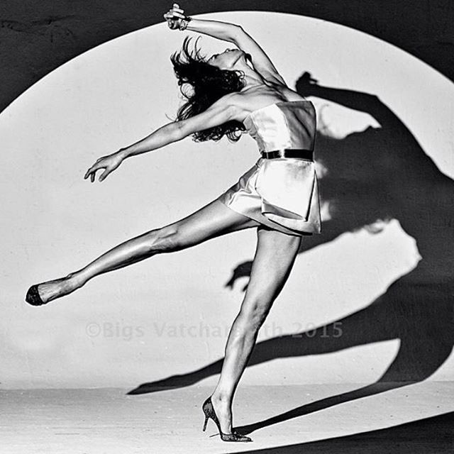 CrisHorwangLuv's tweet image. fly like an eagle , jump like a squirrel , run like a leopard , stand like a lion .. #anotherworkingday
😘😘😘 💃🏻: