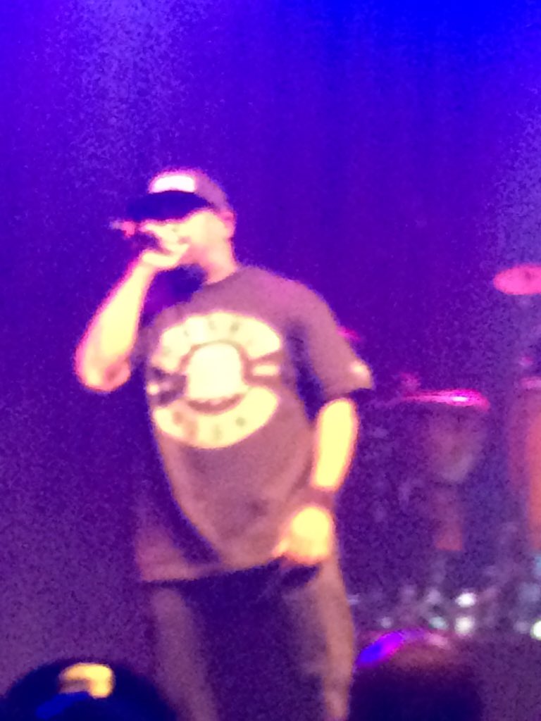 yourgettinggot's tweet image. When the shit goes down........