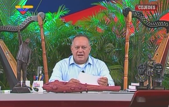 CNNEE's tweet photo. Diosdado Cabello asegura que el exfiscal Franklin Nieves recibió dinero https://t.co/2qzFpB76J7 https://t.co/PZxdMYkmga