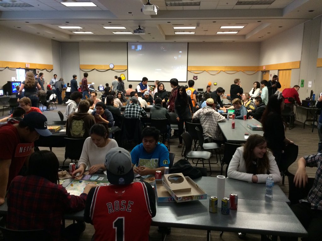 kpugaming's tweet photo. #ROTGD WAS A GREAT SUCCESS! THANKS TO EVERYONE WHO CAME OUT AND HAD FUN!🎃🎮👻🎲😁 https://t.co/cSpymQjnYj