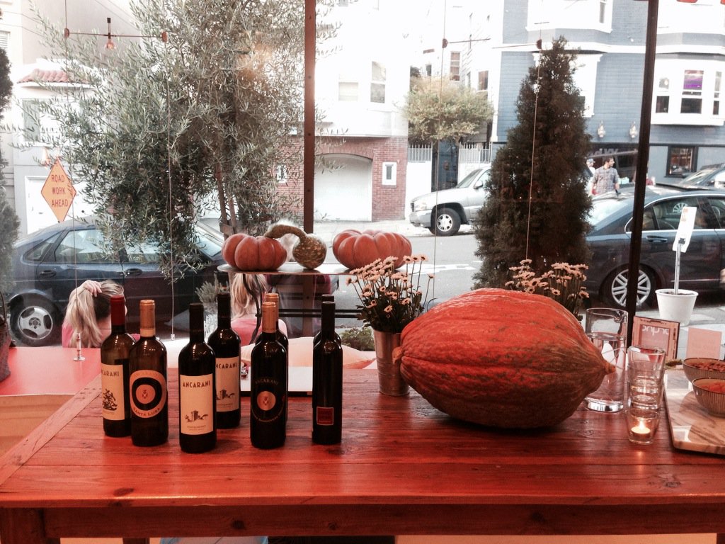 ancaranivini's tweet photo. Live winetasting @biondivino in San Francisco ! https://t.co/t62dqkkAsd