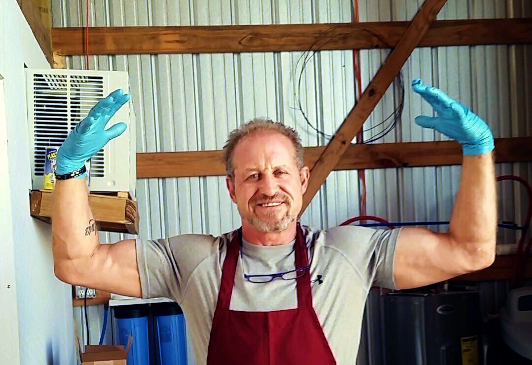 okdeerprocessor's tweet photo. My 'deer' man, the meat cutter, @MegaAhead! https://t.co/Im4AHe6xMn  #meatinthefreezer #mudcreekprocessing https://t.co/6GoULoXLJD