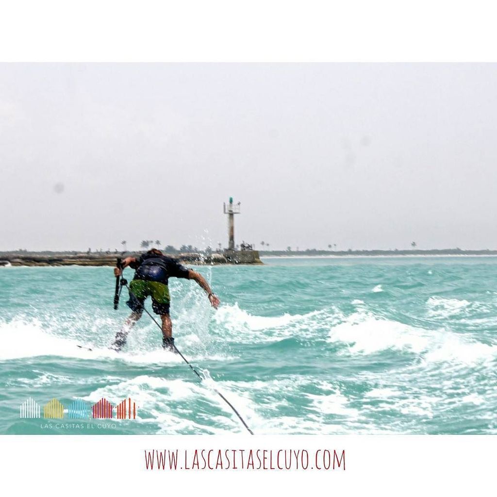 weKitesurf's tweet photo. Wakeboard Handlepass Yucastyle
https://t.co/MMBaTHjgtp
#handlepass #kiteboarding #freestyle #cablepark #unhooked… https://t.co/tPixad9UMG