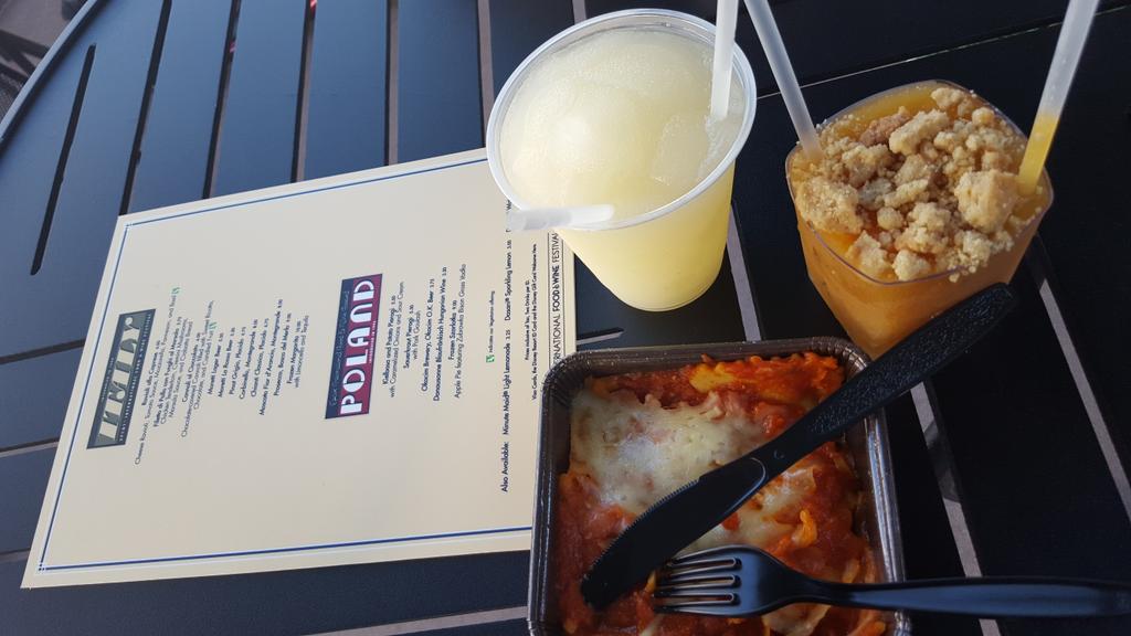 senoritalacava's tweet photo. I think I did #FoodAndWine right today #disneyside https://t.co/7t2Mphpmol