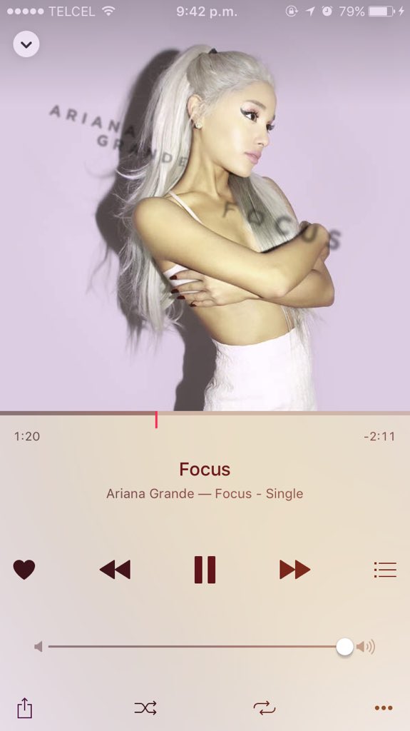 CesarCasillas7's tweet photo. Ya la tengo! 🙌😍 #FOCUSNight #BuyFocusOniTunes https://t.co/PbVKxxf11y