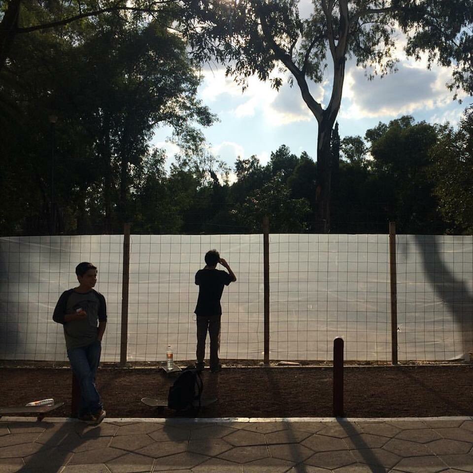 LemusHernandez's tweet photo. Un dia de patinetas con @soyeltachi #LIVINGOFFTHEWALL @vans_mx https://t.co/k4dtKkPDus