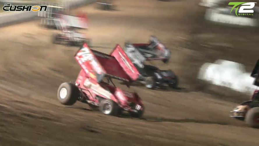 Hard racing in <a href="/I30_Speedway/">I30_Speedway</a> <a href="/ShortTrackNats/">ShortTrackNationals</a>. Check out how the car's nose dug in big time in Turn 1. Saved it....