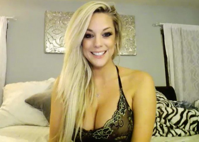 New Update LIVE in https://t.co/COjTu9gcR1 - Gisele Members Show 10-21-15 https://t.co/Y0AHnz6nlg