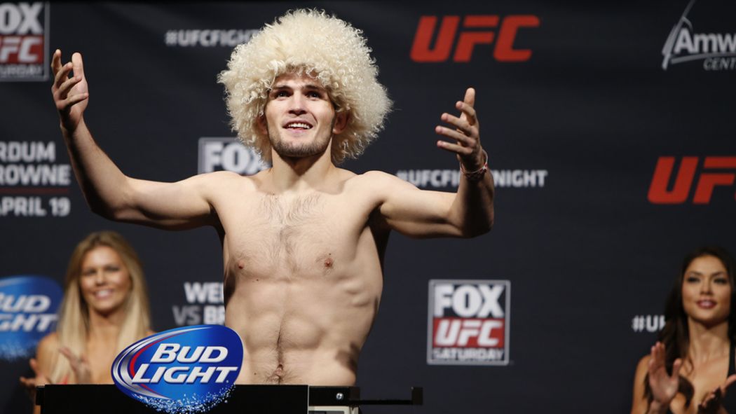 Khabib Nurmagomedov out of Tony Ferguson fight due to injury -- mmafighting.com/2015/10/30/964…