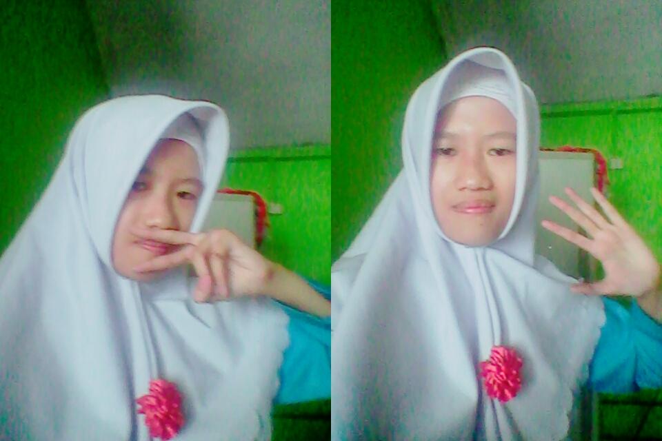 MelodyAntika's tweet photo. Anak sekolah hehe😀😂

#no_coment😉 https://t.co/6TSmggA4Gd