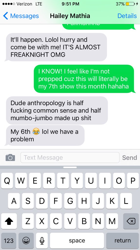 victoriabbinc's tweet image. #raveproblems #collegeproblems